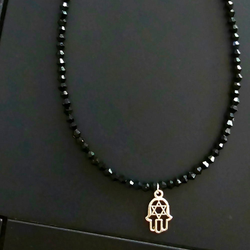 SWAROVSKI BEADED HAMSA HAND OF PROTECTION  JUDAISM   STAR OF DAVID  NECKLACE